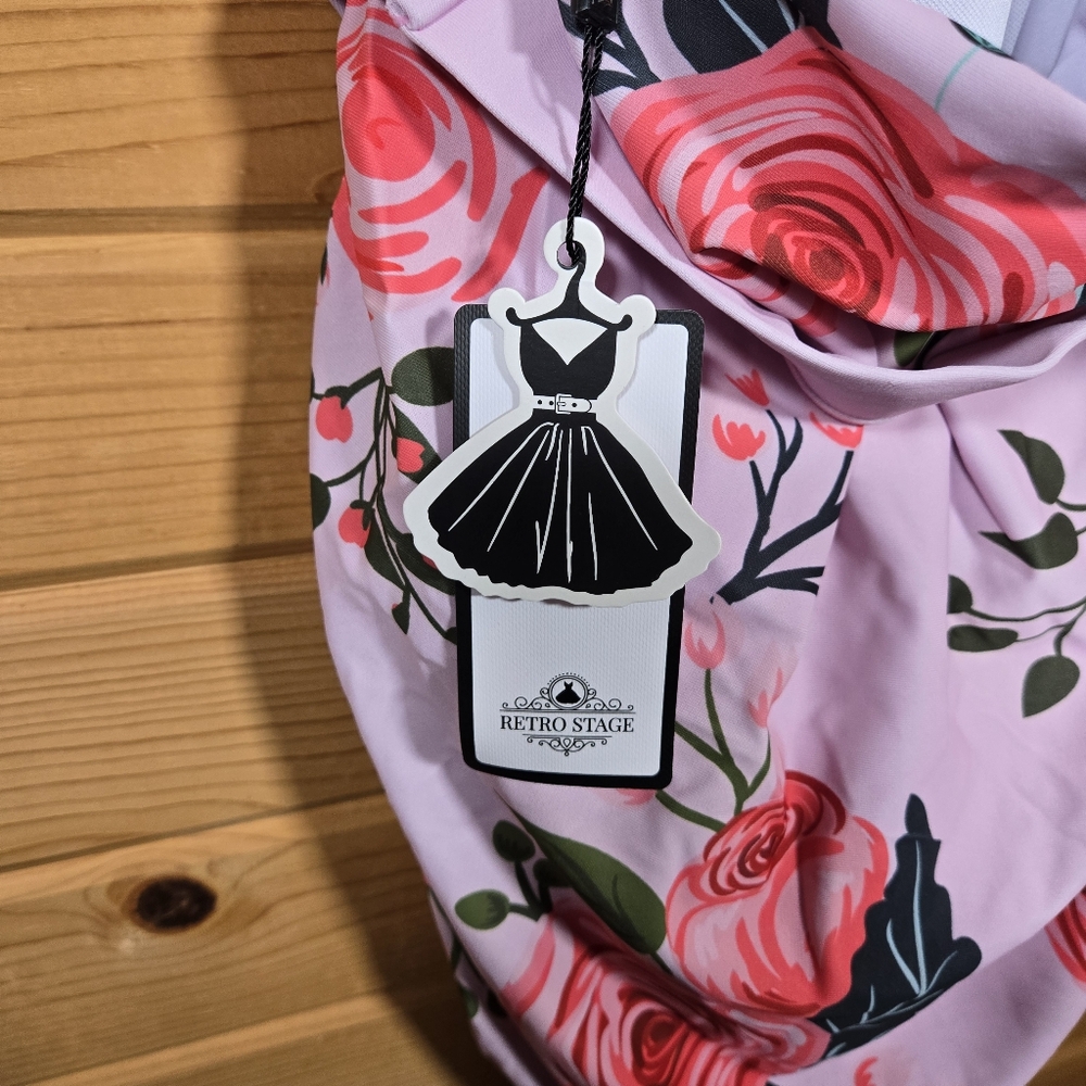 Floral Halter Neck One Piece Swimsuit - Picture 6 of 9
